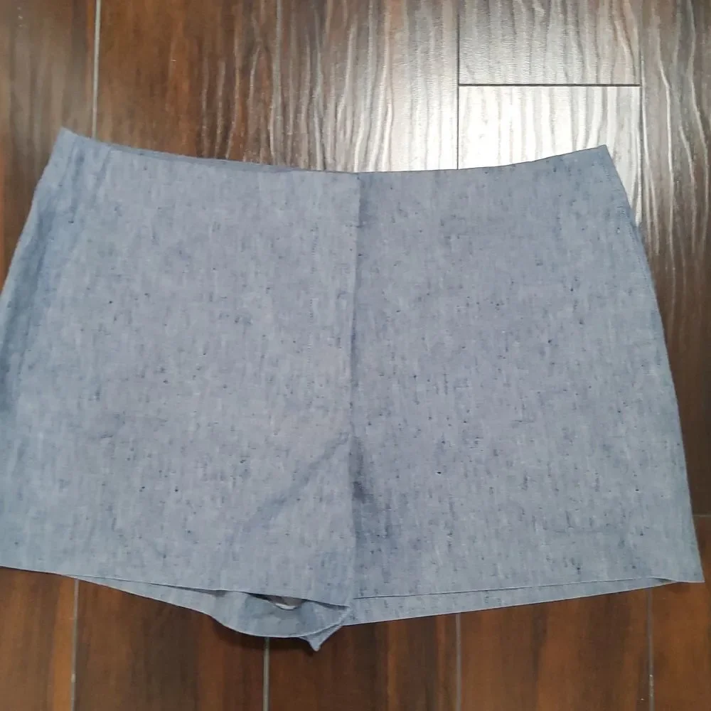 Theory Women's Denim Shorts Size 16